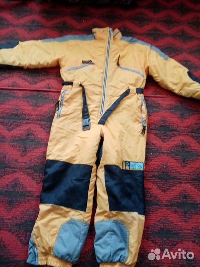 Костюм лыжный