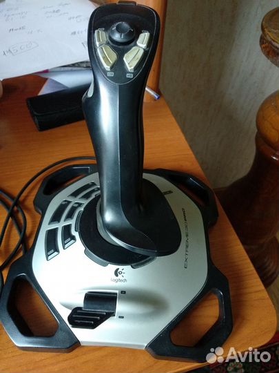 Джойстик Logitech extreme 3D pro