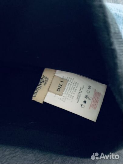 Шапка и варежки Galliano. Оригинал