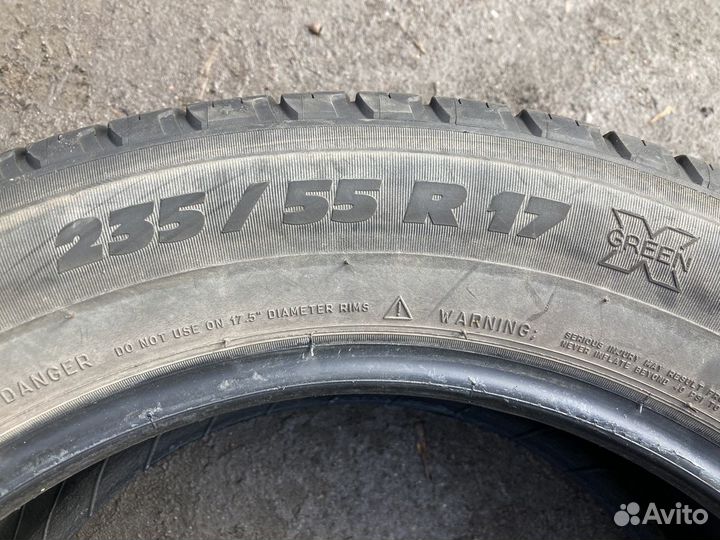 Michelin Latitude Tour HP 235/55 R17 99V