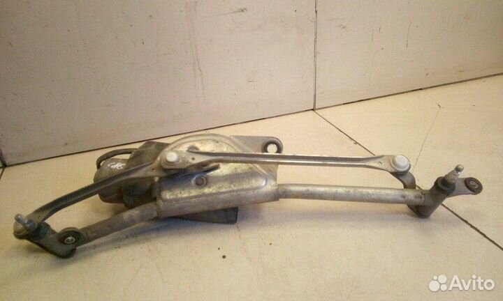 Трапеция стеклоочистителей с моторчиком