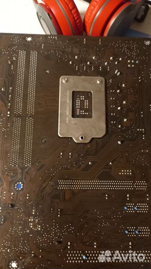 Материнская плата 1155 не рабочая