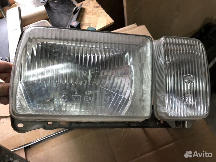 Фары Volkswagen b2