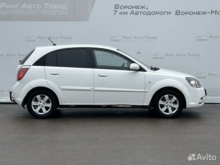 Kia Rio 1.4 AT, 2010, 141 718 км