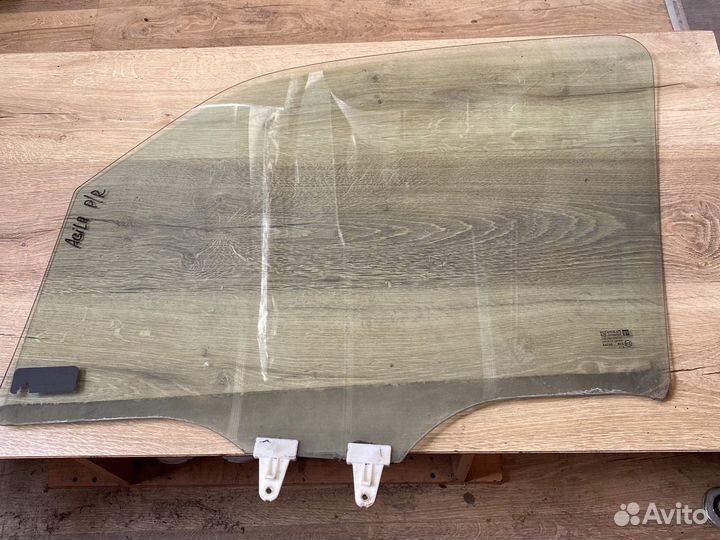 Opel agila a переднее правое стекло