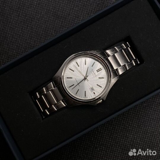 Наручные часы casio
