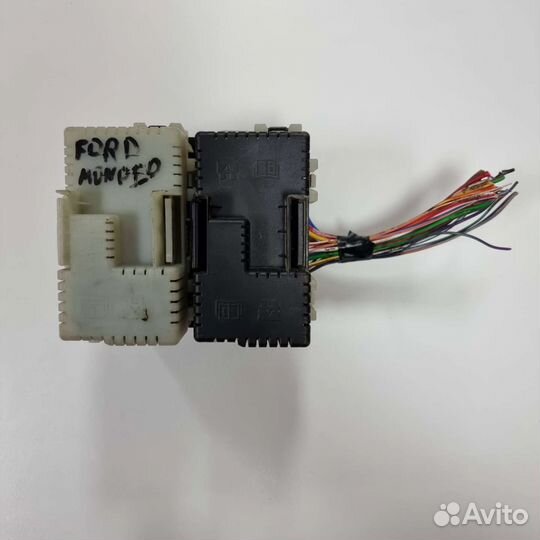 Блок предохранителей внутренний Ford Mondeo 4