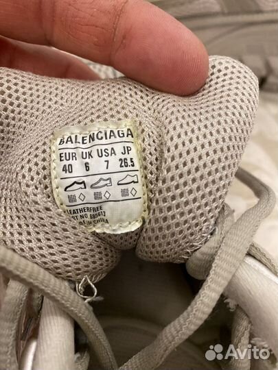 Кроссовки balenciaga defender 40