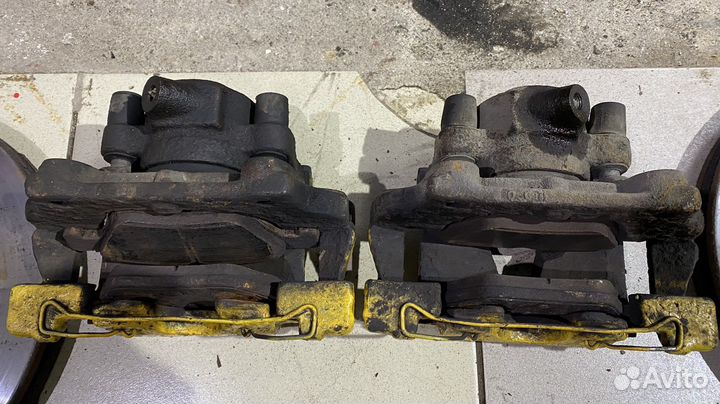 Суппорта передние задние Mercedes Benz W210