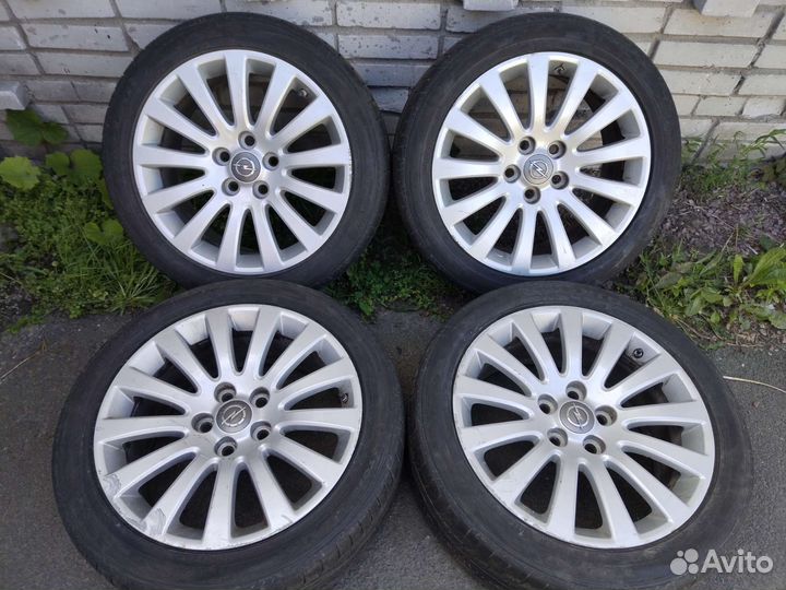 Opel Insignia 245/45R18
