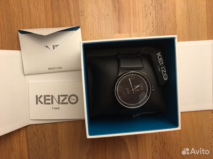 Kenzo новые часы