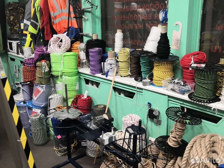 Карабин стальной трапеция 50 kN с муфтой кейлок А2