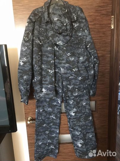 Костюм офицерсский