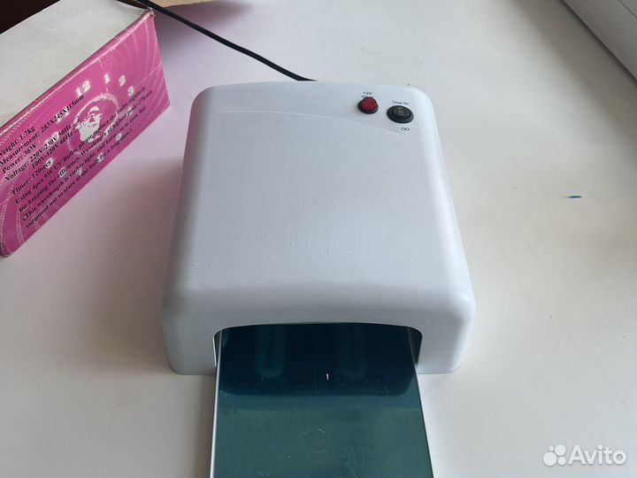 Лампа для ногтей