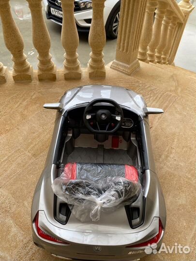 Детский электромобиль