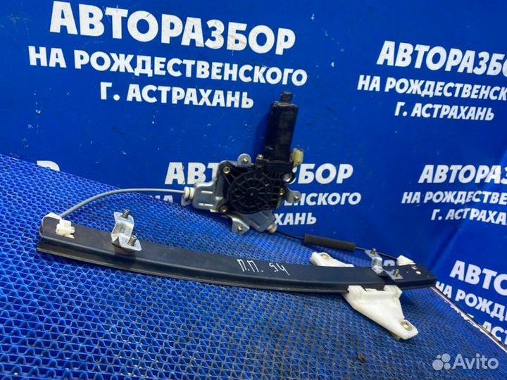 Передний правый стеклоподъемник Hyundai Accent