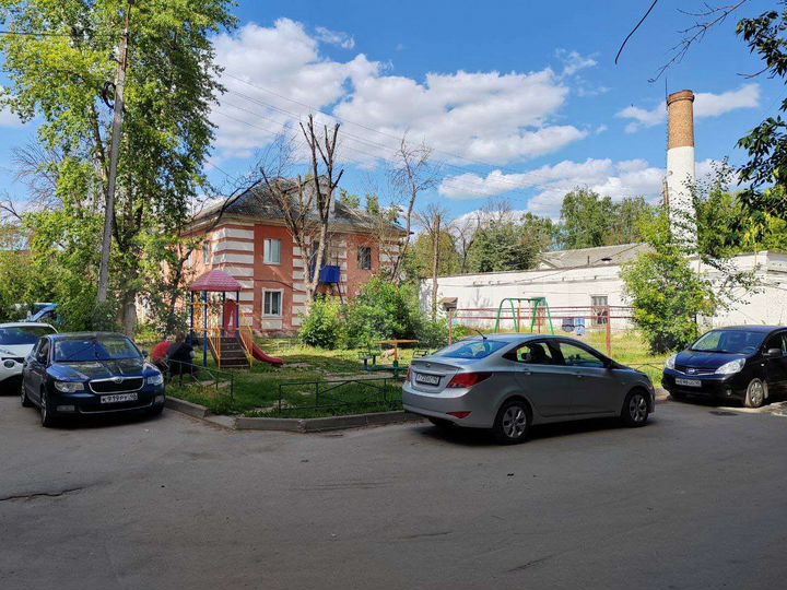 Комната 11,9 м² в 3-к., 1/5 эт.