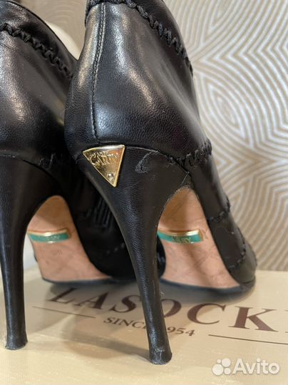 Ботильоны черные 40 размер