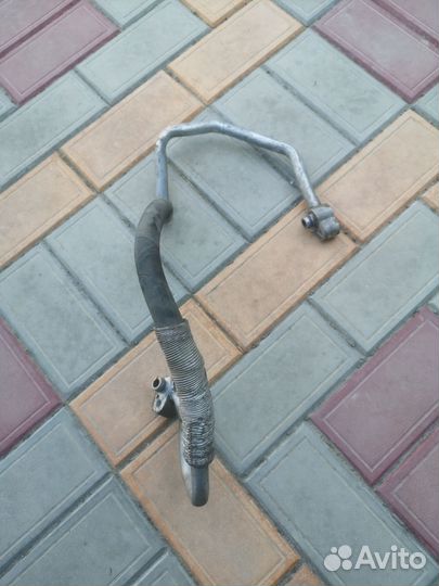 Трубка кондиционера под ремонт