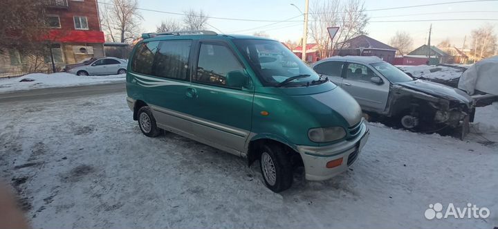 Nissan Serena 2.0 AT, 1998, 100 000 км