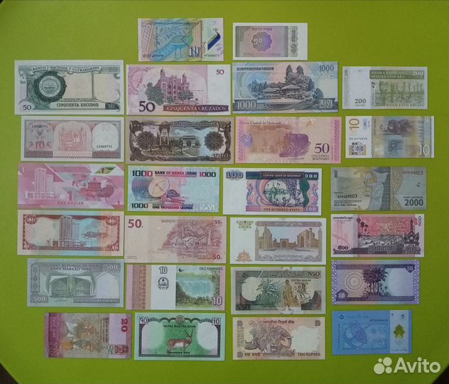 Банкноты. Новые. Пресс