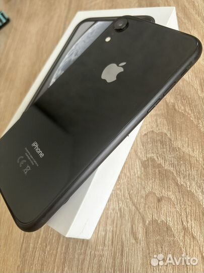 iPhone Xr, 128 ГБ