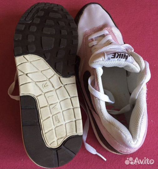 Кроссовки женские 38 размер