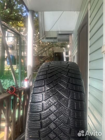 Pirelli Ice Zero 225/55 R18