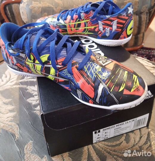 Футзалки adidas