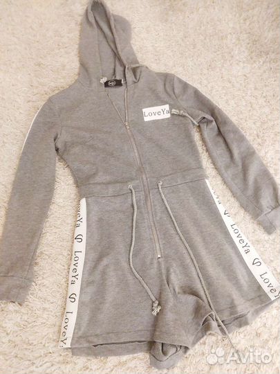 Комбинезон женский