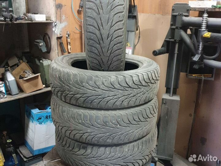 Yokohama Ice Guard Stud IG55 175/65 R15 84T