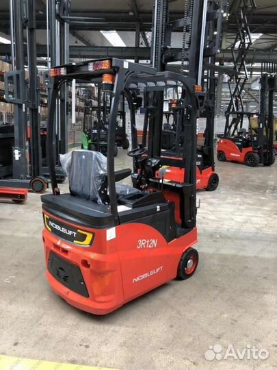 Аренда ричтраков, погрузчиков, штабелеров самоходн