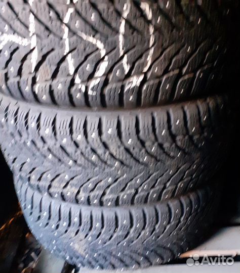 Nokian Tyres Hakkapeliitta 9 245/45 R18 100T