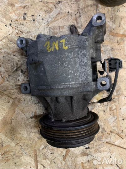 Компрессор кондиционера Toyota Yaris 1.3 2003