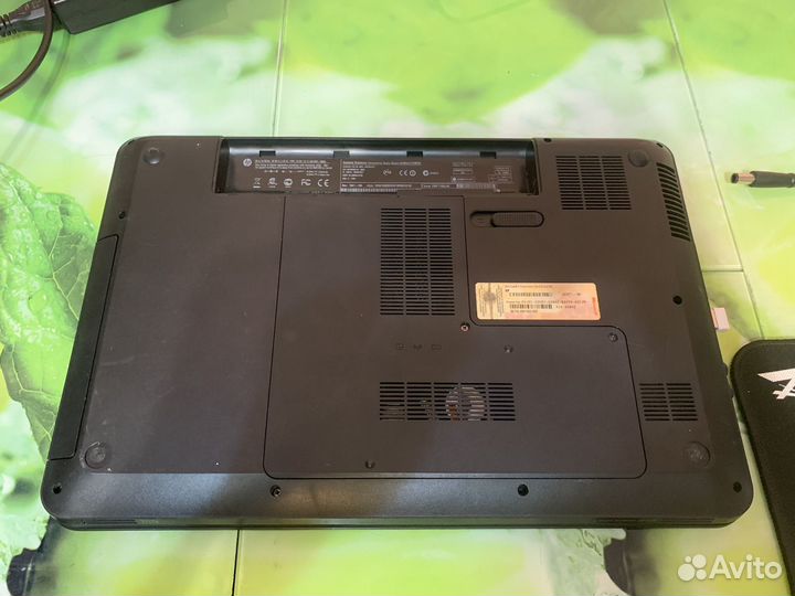 Ноутбук HP A8 4Ядра/4Gb/HD6620G/320Gb