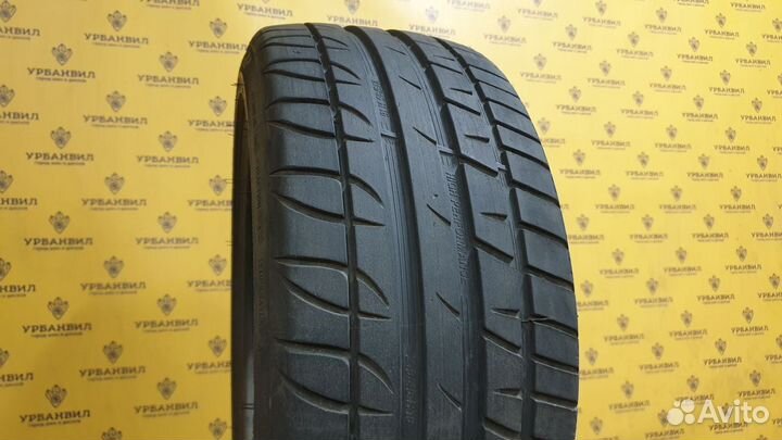 Tigar UHP Ultra High Performance 215/45 R16 90V