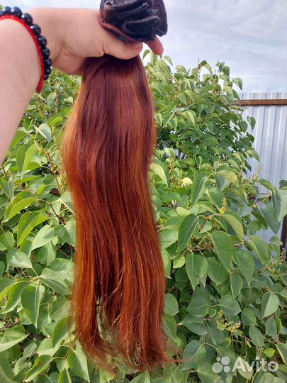 Натуральные волосы на заколках