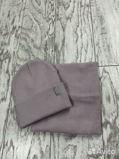 Комплект шапка и снуд женский