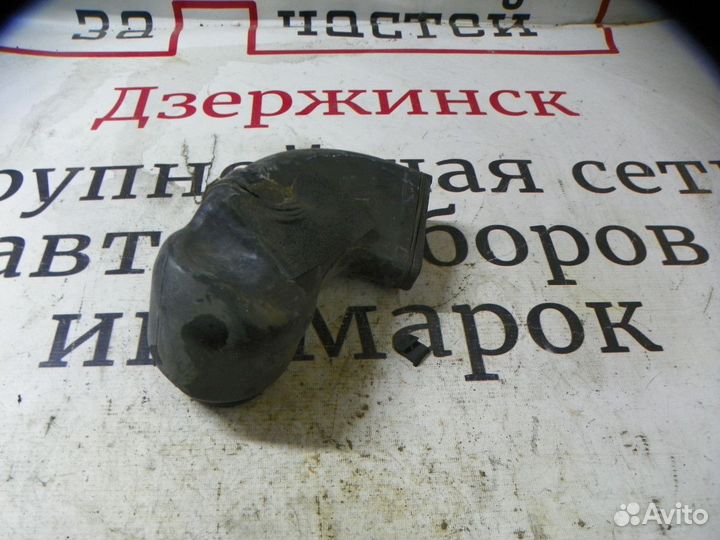 Патрубок воздушного фильтра Kia Sportage