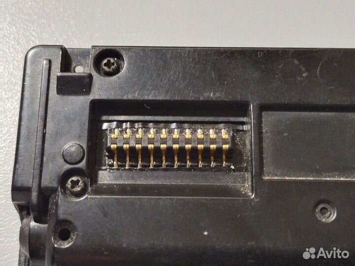 Съемная панель магнитолы Sony CDX-F7700