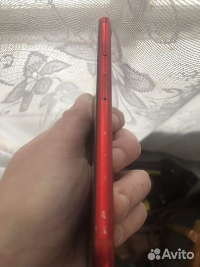 iPhone 8, 64 ГБ