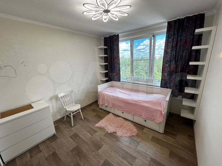 2-к. квартира, 50 м², 8/9 эт.