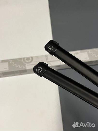 A2208201745 комплект щеток стеклоочистителя