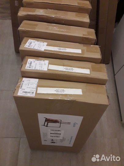 Стойка для 5 гитар, новая, нераспакованная