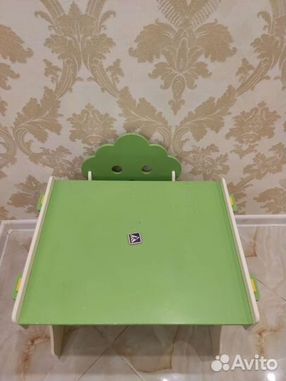 Детский стол и стульчик