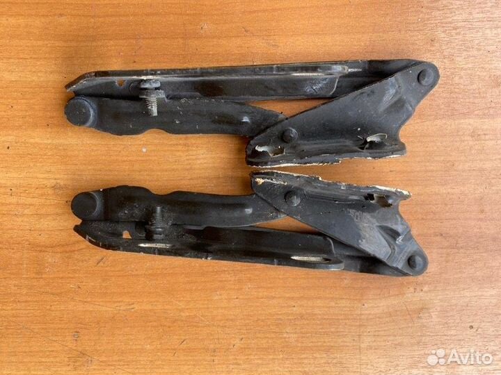 Петля капота Wv Crafter фургон cktb 2015