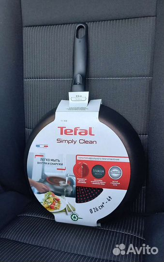 Новая сковорода Tefal 22,24,26,28см