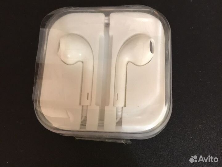 Наушники для iPhone 5 / 5S / 6 / 6plus - Бе