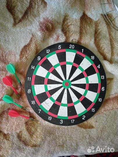 Отдам дартс