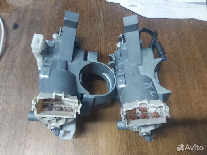 Замок зажигания Митсубиси Лансер Х